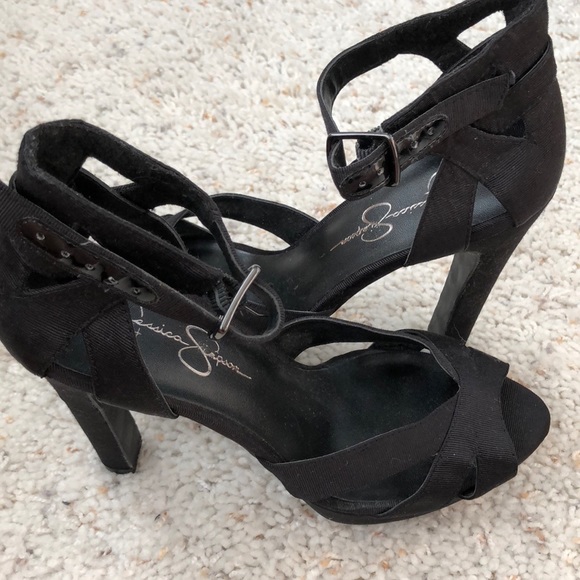 Jessica Simpson Heels - Picture 2 of 3